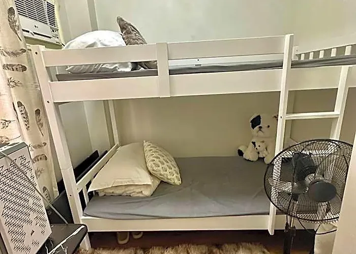 فندق Gina Staycation The Atherton Dmci Paranaque 5*